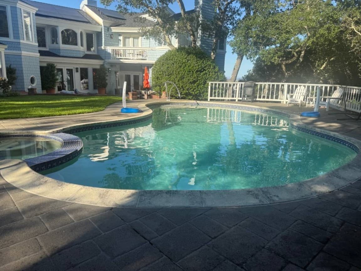 Residential swimming pool maintained by owner-operated pool service in Marin County